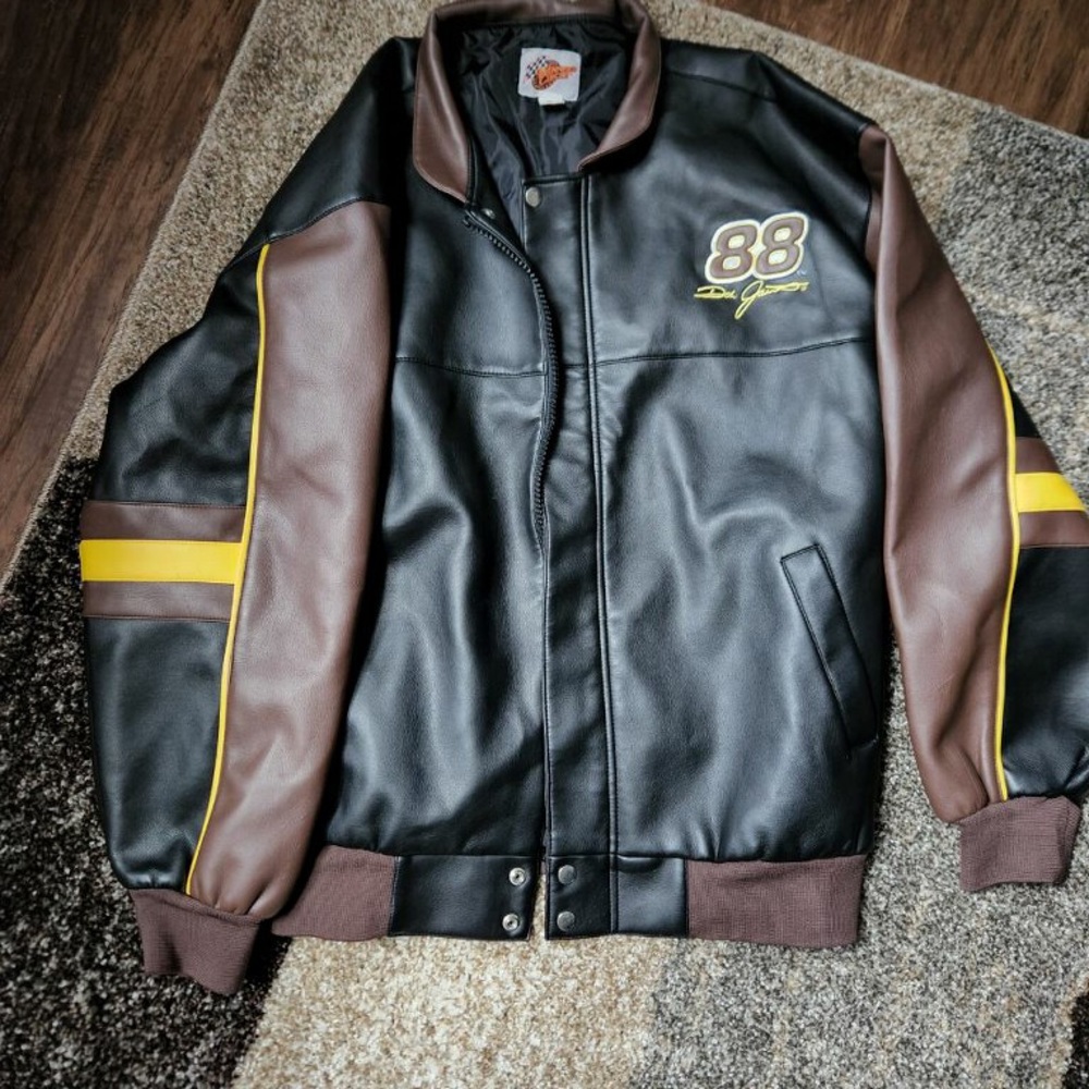 Winner’s Circle XL Dale Jarrett #88 UPS NASCAR Vintage Jacket
